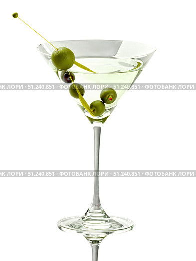 Martini Glass Iconic Martini glass, with clear cocktail, isolated on transparent, dynamic olive, elegant lighting, creative dish, Стоковое AI-изображение, AI-художник svetograph / Фотобанк Лори