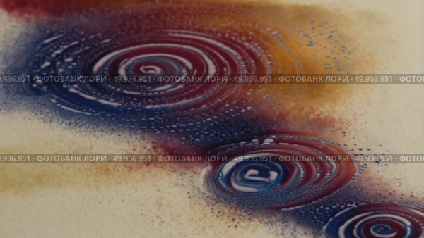Mesmerizing paint swirls in motion create hypnotic visuals of colorful circles. Стоковое AI-видео, аниматор Владимир Федоров / Фотобанк Лори