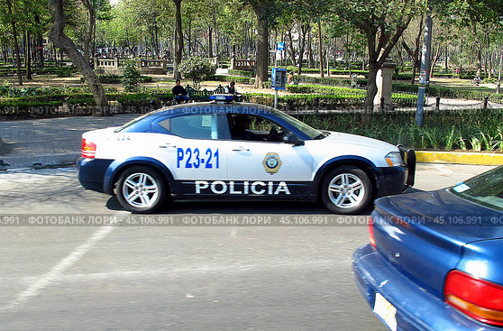 Mexico city / Mexico - 01 Mar 2011: The police car, Mexico city, Mexico. Редакционное фото, фотограф Сергей Стрелков / Фотобанк Лори