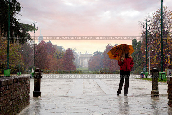 Милан. Италия.  Парк Семпионе. (2012 год). Редакционное фото, фотограф Галина Савина / Фотобанк Лори