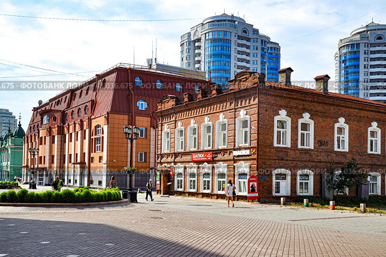 Министерство здравоохранения Свердловской области, г. Екатеринбург, ул. Вайнера 34б (2016 год). Стоковое фото, фотограф Александр Тараканов / Фотобанк Лори