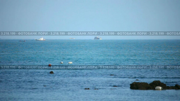 Морской пейзаж с кораблями, Андаманское море. Стоковое видео, видеограф Игорь Жоров / Фотобанк Лори