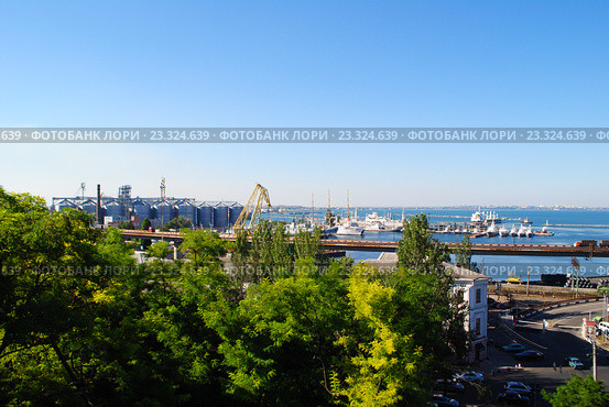 Морской порт Одессы (2016 год). Стоковое фото, фотограф Юлия Желтенко / Фотобанк Лори