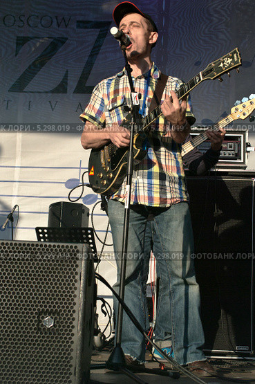 Moscow Jazz Festival. Markscheider Kunst. Владимир Матушкин (2013 год). Редакционное фото, фотограф Антон Бобров / Фотобанк Лори