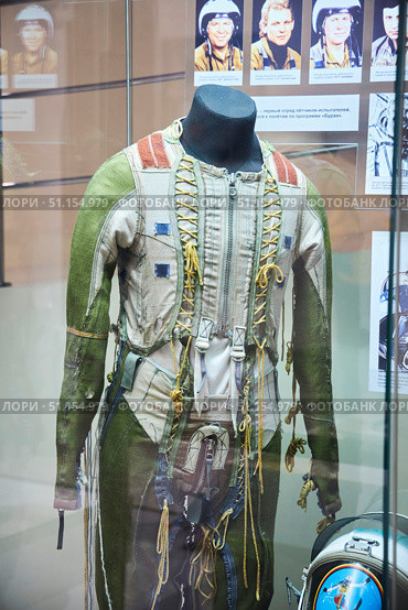 Moscow, Russia - March 21, 2023: Moscow Planetarium. Cosmonauts' clothing. Редакционное фото, фотограф Наталия Кирсанова / Фотобанк Лори