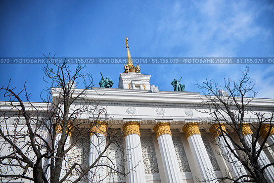 Moscow, Russia - March 21, 2023: Moscow VDNH. One of the pavilions of the exhibition. Стоковое фото, фотограф Наталия Кирсанова / Фотобанк Лори