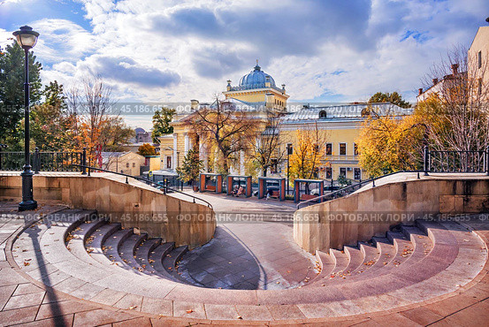 Московская хоральная синагога, Парк Горка, Большой Спасоглинищевский переулок, Москва. Стоковое фото, фотограф Baturina Yuliya / Фотобанк Лори