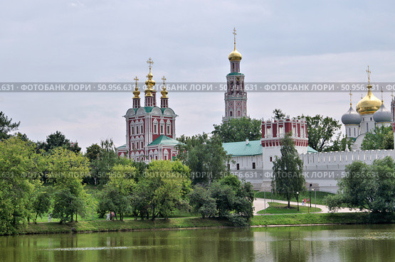 Москва. Ансамбль Новодевичьего монастыря. Стоковое фото, фотограф Илюхина Наталья / Фотобанк Лори