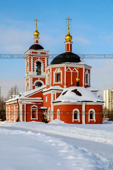Москва, Чертаново Южное, Покровский храм на Городне (2018 год). Редакционное фото, фотограф glokaya_kuzdra / Фотобанк Лори