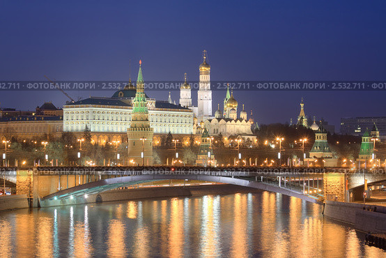Москва. Кремль. Праздничная иллюминация. Стоковое фото, фотограф Юрий Кирсанов / Фотобанк Лори