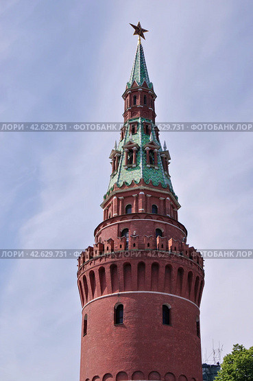 Москва. Кремль. Водовзводная башня (2023 год). Стоковое фото, фотограф Илюхина Наталья / Фотобанк Лори