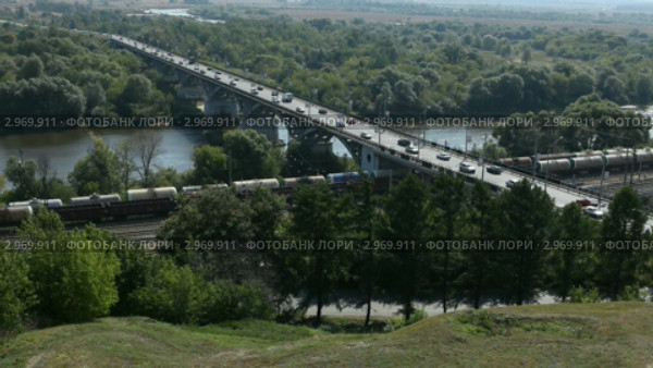 Мост через реку Клязьма, Владимир, Россия (2011 год). Стоковое видео, видеограф Игорь Киселёв / Фотобанк Лори