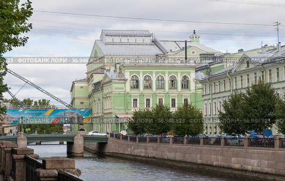 Набережная Крюкова канала. Санкт-Петербург. Россия (2021 год). Редакционное фото, фотограф E. O. / Фотобанк Лори