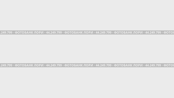 Набор анимаций, бумажный стаканчик для кофе. Анимации: прозрачность, масштабирование, переход сверху вниз, переход слева направо, скольжение вверх-вниз, скольжение слева направо. Стоковое видео, видеограф Карпенко Алексей / Фотобанк Лори