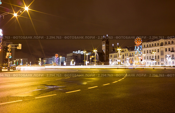 Ночная площадь Независимости в Минске (2007 год). Стоковое фото, фотограф Алексей Ухов / Фотобанк Лори