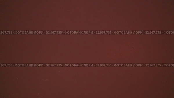 Ночной вид сверху на домну металлургического комбината. Яркие фонари, дым и смог промышленной зоны. Россия. Стоковое видео, видеограф Евгений Ткачёв / Фотобанк Лори