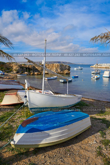 Nova Tabarca island port in Alicante of Spain. Стоковое фото, агентство Ingram Publishing / Фотобанк Лори