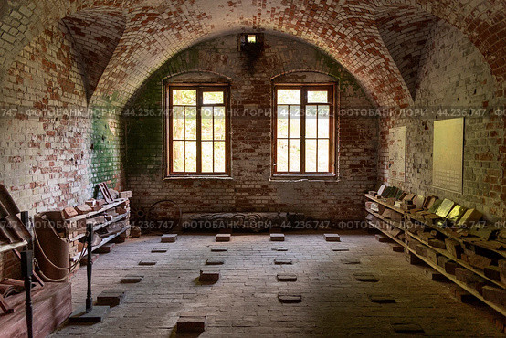 Образцы кирпичных мануфактур в форте Штайна (2024 год). Редакционное фото, фотограф Aleksandr Kovenant / Фотобанк Лори