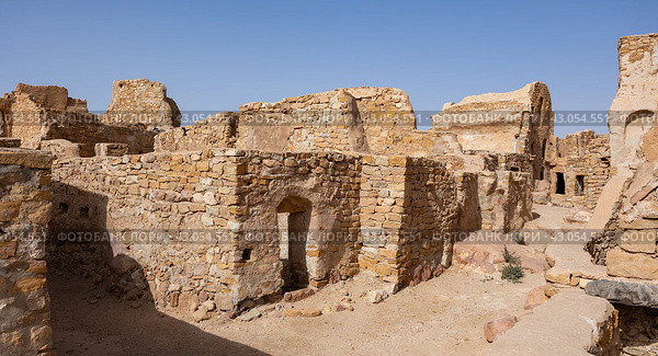 Old Berber settlement Ksar Beni Barka in Tunisia. Стоковое фото, фотограф Яков Филимонов / Фотобанк Лори