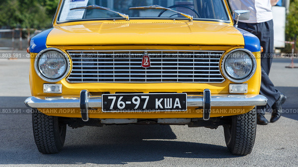 Old classic Lada car equipped for police. Стоковое фото, фотограф Акиньшин Владимир / Фотобанк Лори
