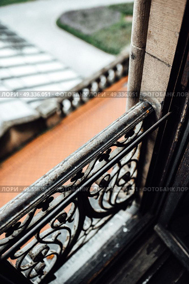 old vintage forged window rails with rust. Стоковое фото, агентство Ingram Publishing / Фотобанк Лори