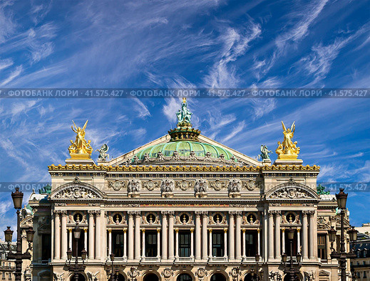 Opera Garnier (Garnier Palace) against the background of a beautiful sky with clouds, Paris, France. Translation: national Academy of Music. UNESCO World Heritage Site (2016 год). Стоковое фото, фотограф Владимир Журавлев / Фотобанк Лори