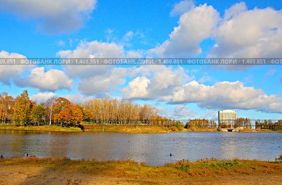 Осенний Петрозаводск. Пойма реки Лососинки (2009 год). Стоковое фото, фотограф Сергей Цепек / Фотобанк Лори