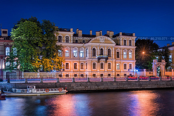 Особняк графини Н.Ф. Карловой, река Фонтанка, Санкт-Петербург. Стоковое фото, фотограф Baturina Yuliya / Фотобанк Лори
