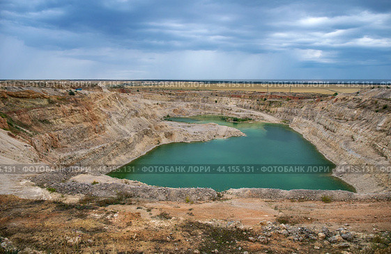 Падовский карьер в Самарской области, Август 2024. Padovsky quarry in Samara region, Russia. Стоковое фото, фотограф Андрей Аркуша / Фотобанк Лори