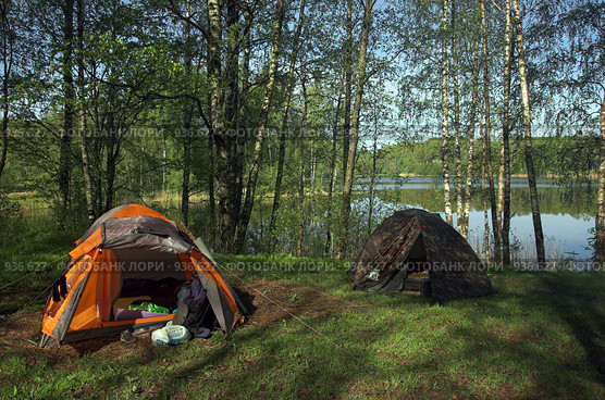 Палаточный лагерь. Озеро Вильё (2009 год). Редакционное фото, фотограф Акимов Александр / Фотобанк Лори