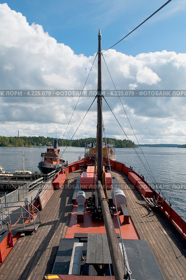 Палуба старинного корабля "Мико". Савонлинна, Финляндия (2012 год). Редакционное фото, фотограф Виктор Карасев / Фотобанк Лори