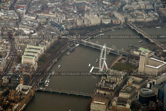 Панорама Лондона. Вид сверху на Темзу в районе колеса обозрения (2010 год). Стоковое фото, фотограф Роман Коротков / Фотобанк Лори