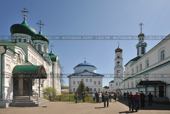 Панорама Раифского монастыря (2009 год). Редакционное фото, фотограф Денис Ларкин / Фотобанк Лори
