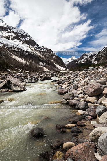 Panoramic view of Baksan river. Стоковое фото, фотограф Юлия Белоусова / Фотобанк Лори