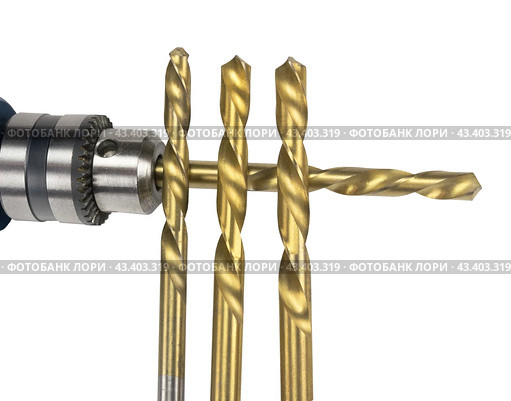 Патрон дрели и сверла на белом фоне. Cordless drill with twist bit closeup isolated on white. Стоковое фото, фотограф Татьяна Д / Фотобанк Лори