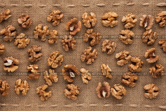 Peeled walnut. Стоковое фото, фотограф Александр Собко / Фотобанк Лори