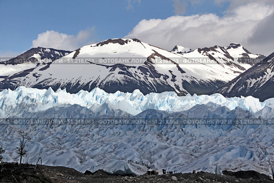 Perito Moreno glacier, Lago Argentino, Argentina. Ofer Zidon / Stocktrek Images/TASS. Стоковое фото, агентство ТАСС / Фотобанк Лори