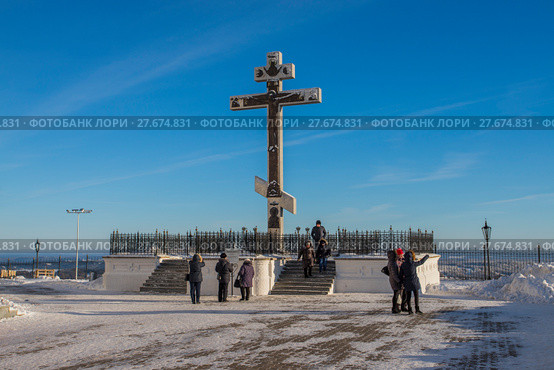 Пермский край. Село Калинино. Белогорский Свято-Николаевский православно-миссионерский мужской монастырь. Поклонный крест (2018 год). Стоковое фото, фотограф Литвяк Игорь / Фотобанк Лори