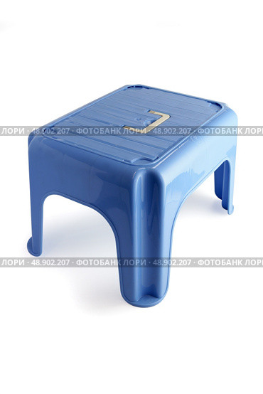 Plastic stool for children. Стоковое фото, агентство Ingram Publishing / Фотобанк Лори