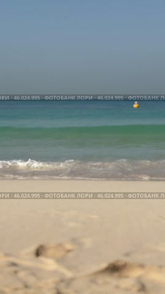 Пляж с буем на горизонте. Стоковое видео, видеограф Соболева Наталия / Фотобанк Лори