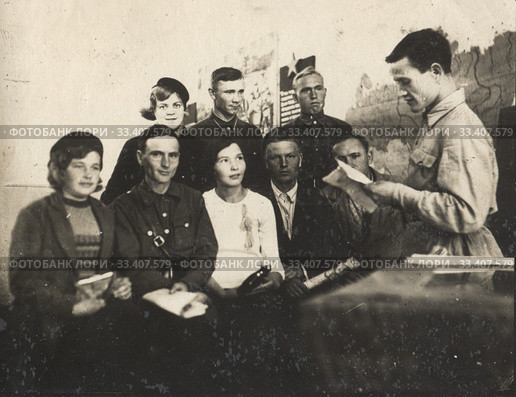 Политинформация в Красном уголке. Стоковое фото, фотограф Retro / Фотобанк Лори