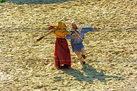 Polovtsian dances in the Kievan Rus park (2018 год). Редакционное фото, фотограф Сергей Бочаров / Фотобанк Лори