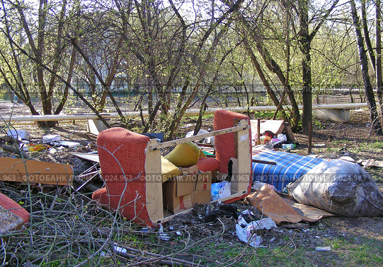 Помойка (2008 год). Редакционное фото, фотограф lana1501 / Фотобанк Лори