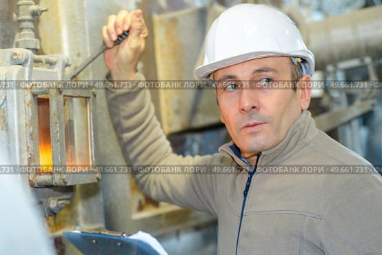 portrait of a steel factory. Стоковое фото, агентство Ingram Publishing / Фотобанк Лори