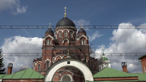 Православный храм на территории Бородинского поля. Май.Собор Владимирской иконы Божией Матери в Спасо-Бородинском монастыре. Orthodox church on the territory of the Borodino field. May. Редакционное видео, видеограф Горшков Александр / Фотобанк Лори