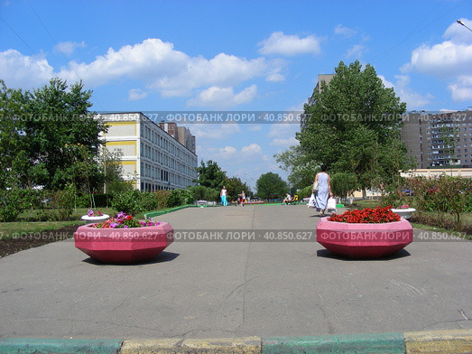 Пронская улица. Район Выхино-Жулебино. Город Москва (2011 год). Редакционное фото, фотограф lana1501 / Фотобанк Лори