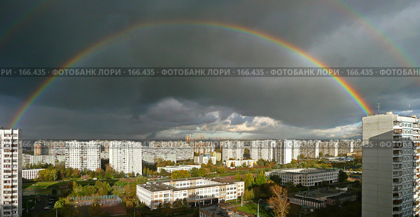 Радуга над Солнцевом (2007 год). Стоковое фото, фотограф ДЕНЩИКОВ Александр Витальевич / Фотобанк Лори