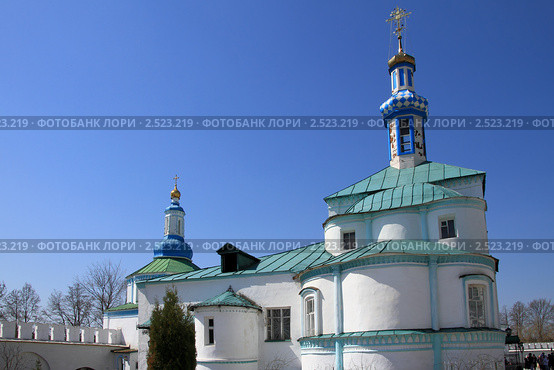 Раифский Богородицкий мужской монастырь. Церковь в честь Святых Отцев в Синае и Раифе избиенных. (2011 год). Стоковое фото, фотограф Вадим Хомяков / Фотобанк Лори