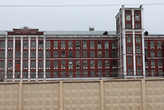 Раменская хлопкопрядильная фабрика улица Дмитриева (2022 год). Редакционное фото, фотограф Дмитрий Неумоин / Фотобанк Лори