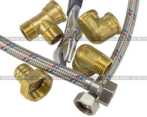 Разводной ключ, краны и фитинги на белом фоне. Diverter wrench, faucets and fittings on white background. Стоковое фото, фотограф Татьяна Д / Фотобанк Лори
